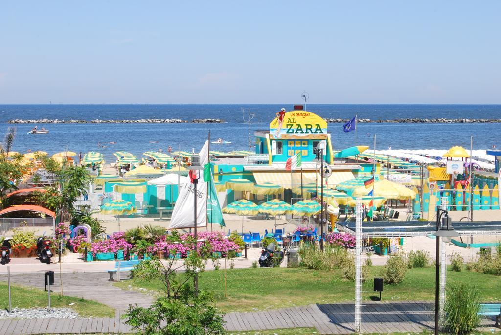 Depandance Hotel Jole Cesenatico Szoba fotó