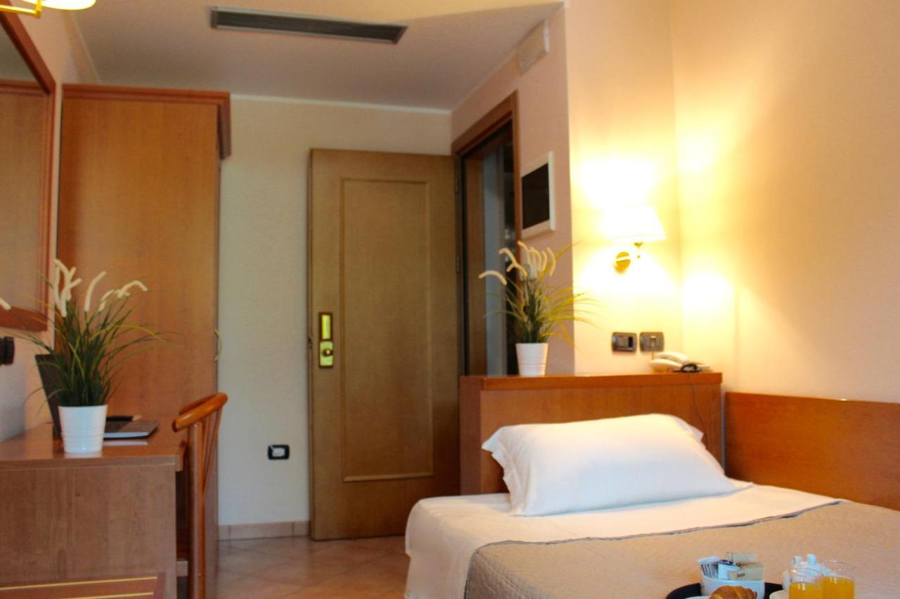 Depandance Hotel Jole Cesenatico Kültér fotó