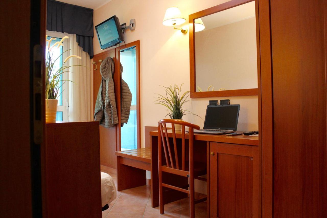 Depandance Hotel Jole Cesenatico Kültér fotó