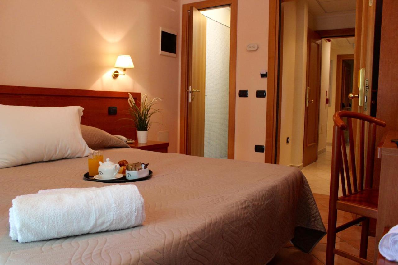 Depandance Hotel Jole Cesenatico Kültér fotó